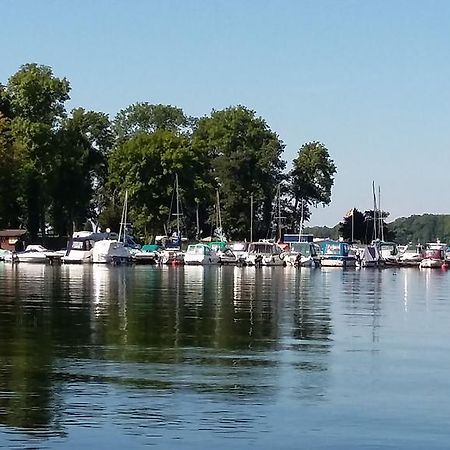 Ferienwohnung Am Schweriner See Raben Steinfeld ภายนอก รูปภาพ